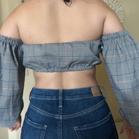 Plaid long sleeve crop top - Picture 4 of 4